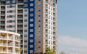 H On Mitchell Apartment Hotel